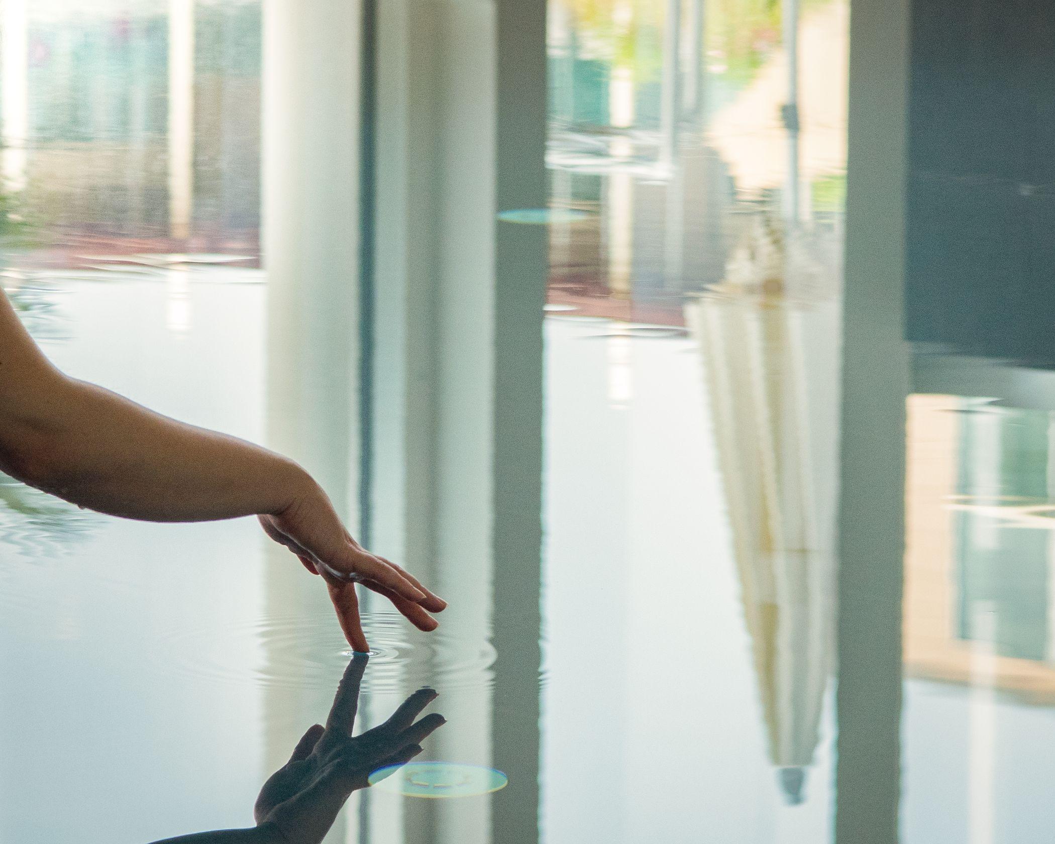 Aqualux Hotel Spa Suite & Terme Bardolino Bagian luar foto