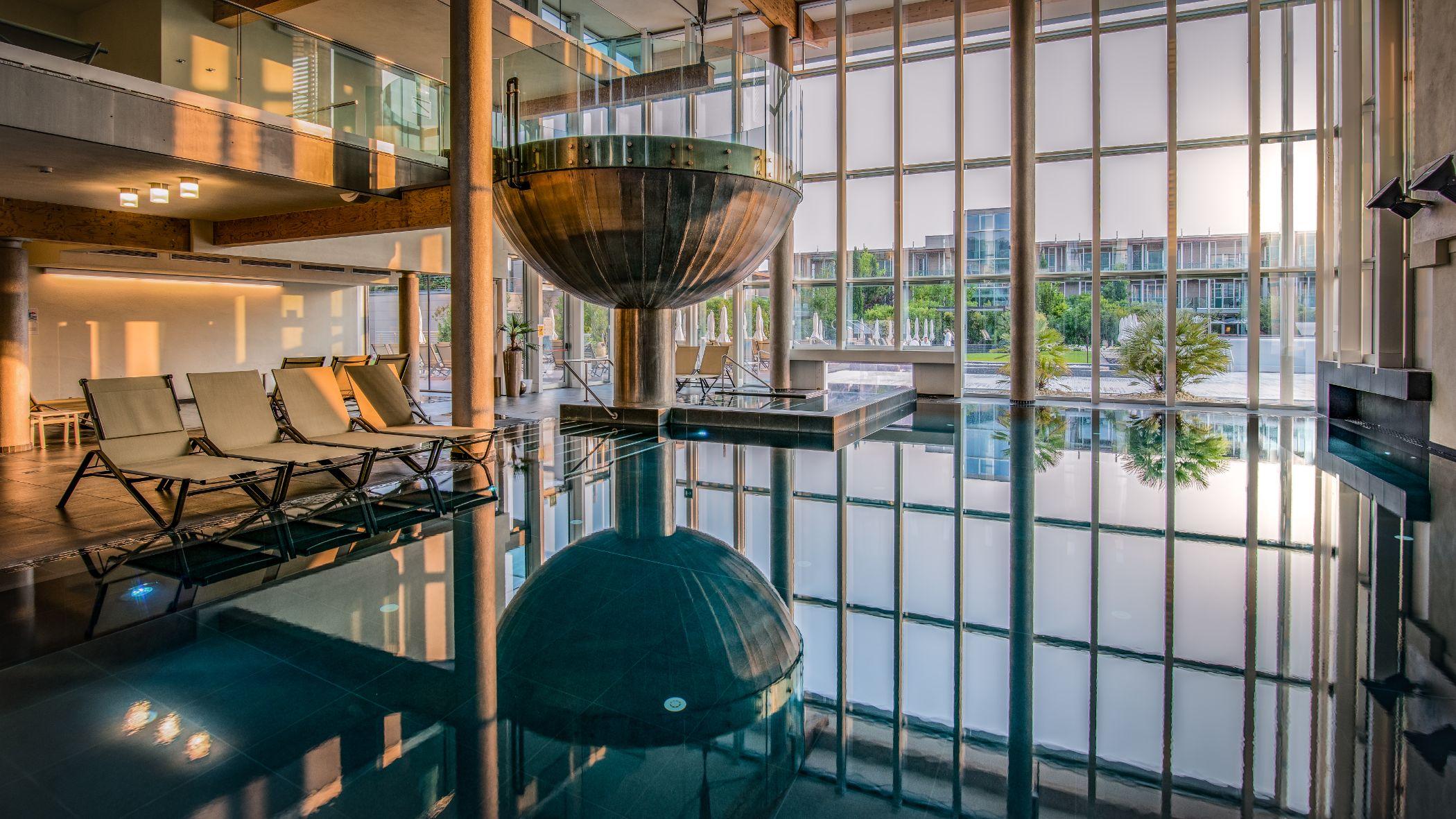 Aqualux Hotel Spa Suite & Terme Bardolino Bagian luar foto