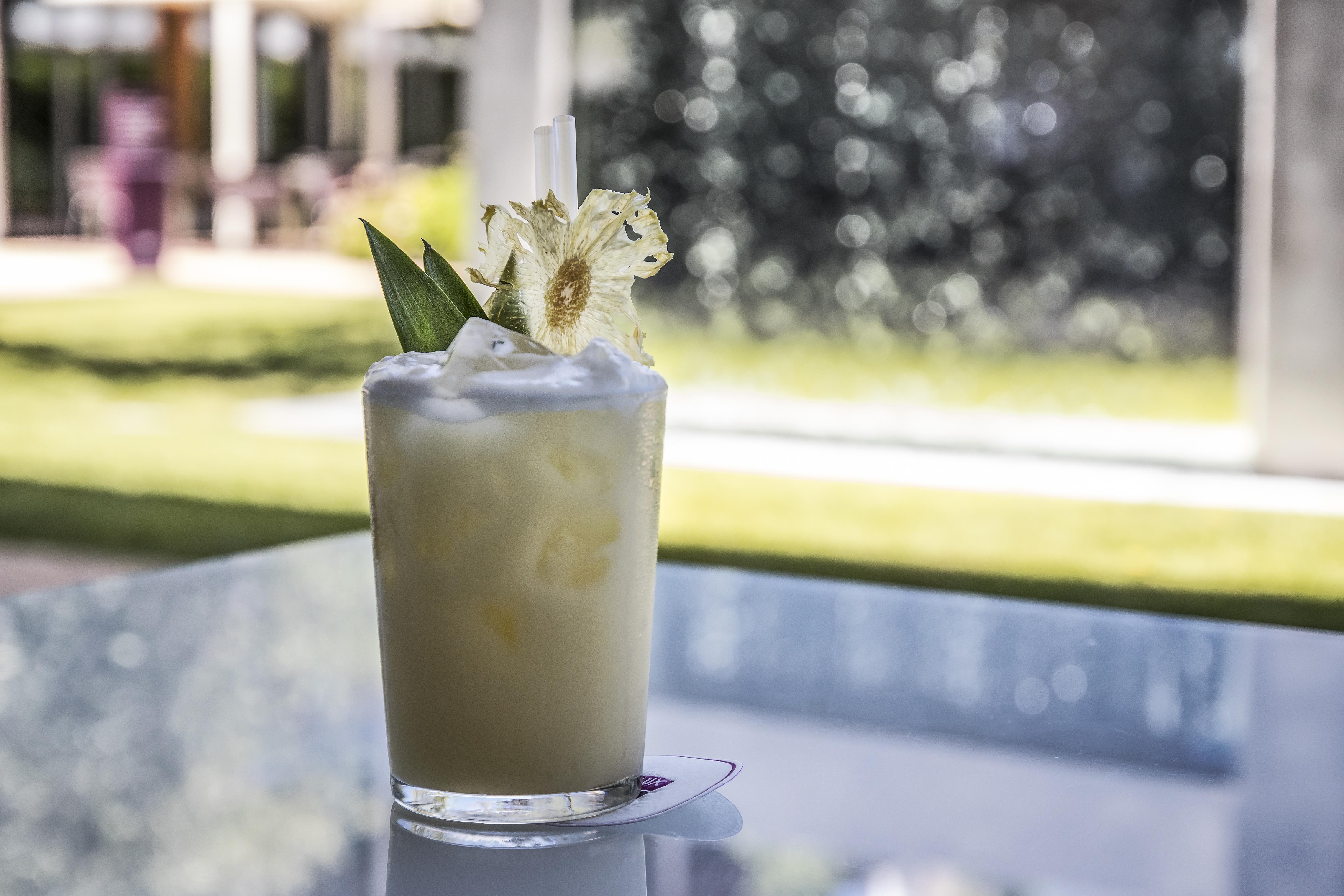 Aqualux Hotel Spa Suite & Terme Bardolino Bagian luar foto